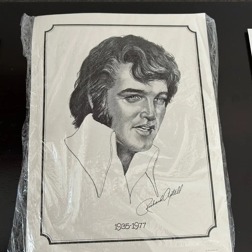 Elvis Presley Collection Handmade Portrait Photos Calendar 1960-70s Music Bundle - Picture 6 of 7